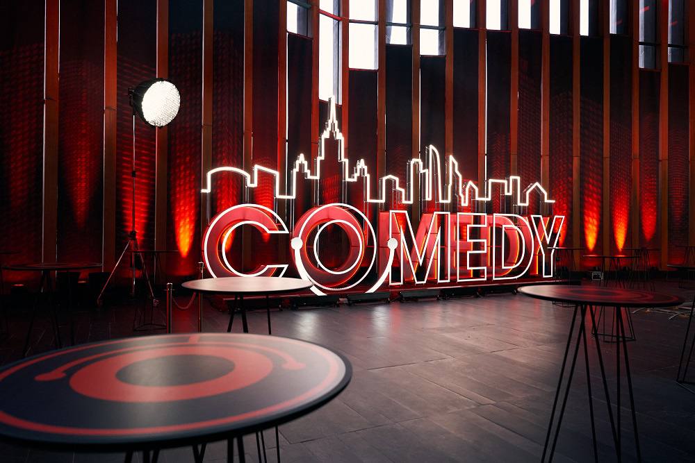Өзбекстанда Comedy Club-тың гастроліне ресмиұлттық руханиятқа сәйкес келмейтіндіктен тыйым салынды: