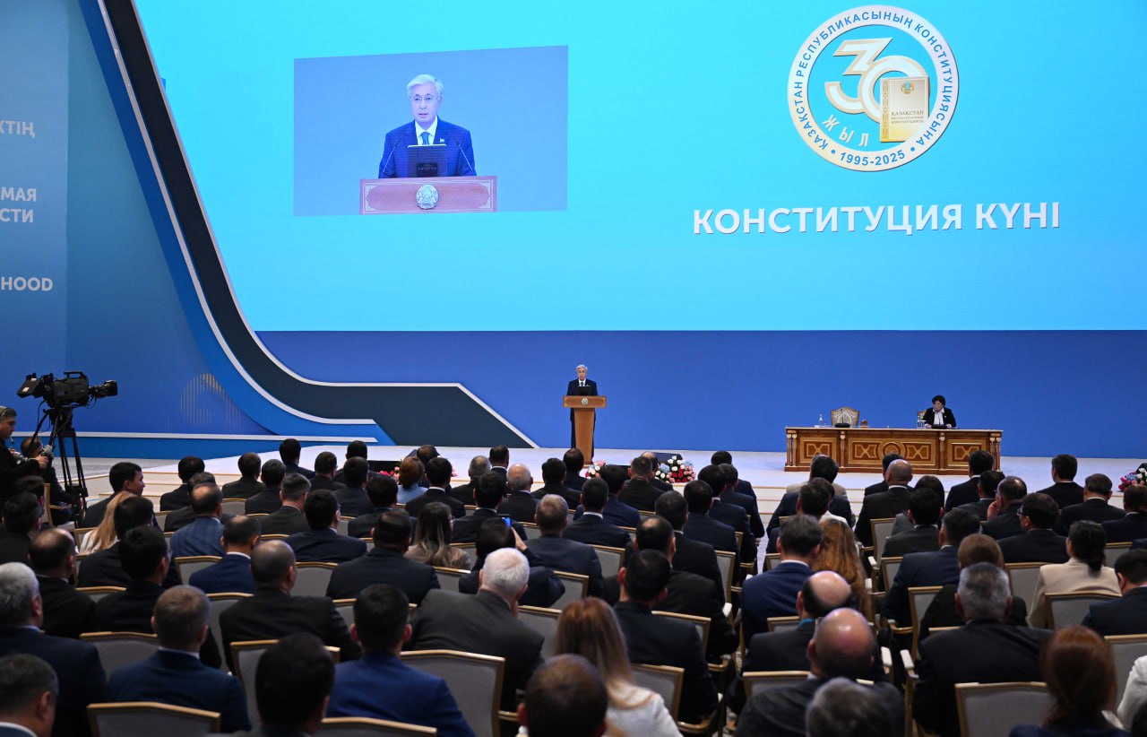 Мемлекет басшысы Қасым-Жомарт Тоқаевтың  Конституция күнімен құттықтауы
