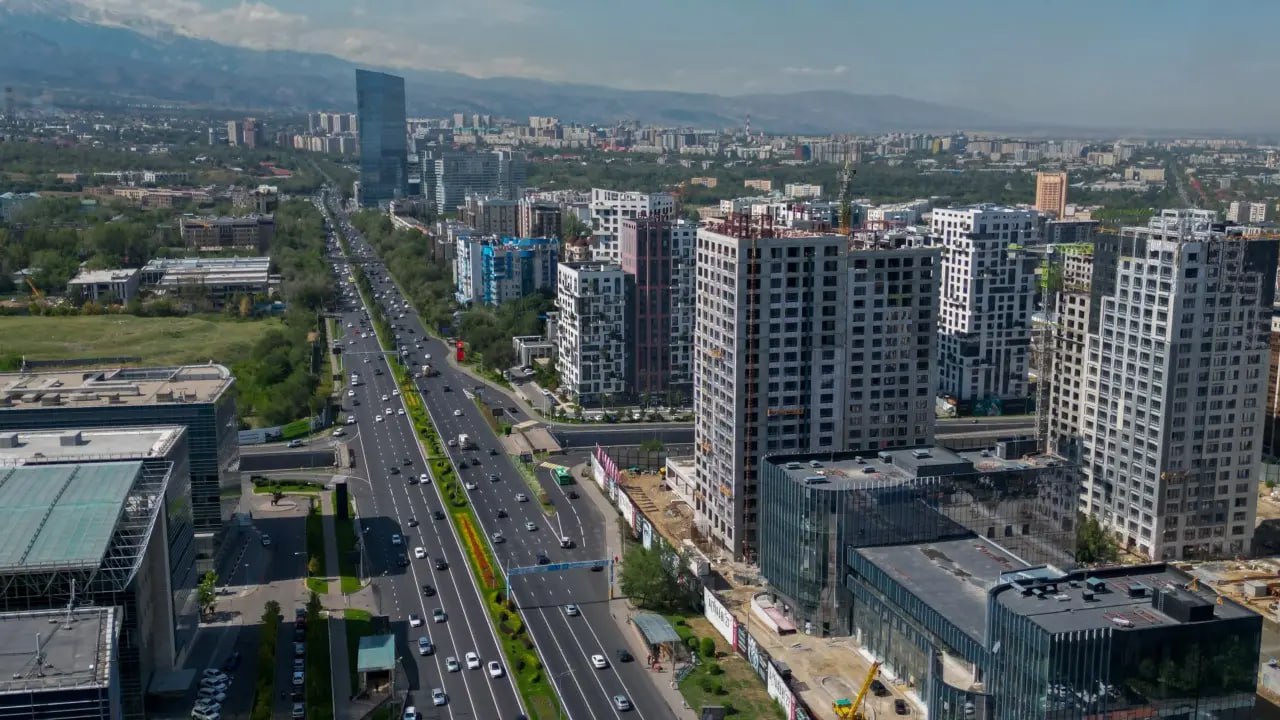 Алматыда 156 көшеге ресми атау берілді — тарихи жадыны жаңғырту ма, әлде урбанистік қажеттілік пе?