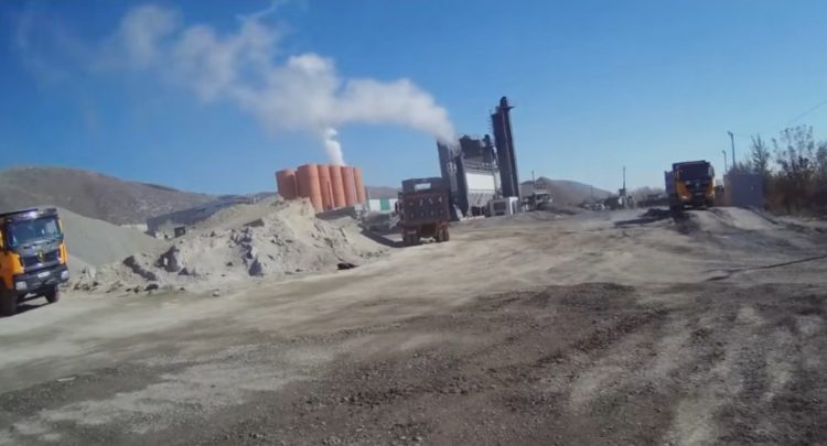 Шығыс Қазақстандағы асфальт зауыты экологиялық рұқсатсыз жұмыс істеген