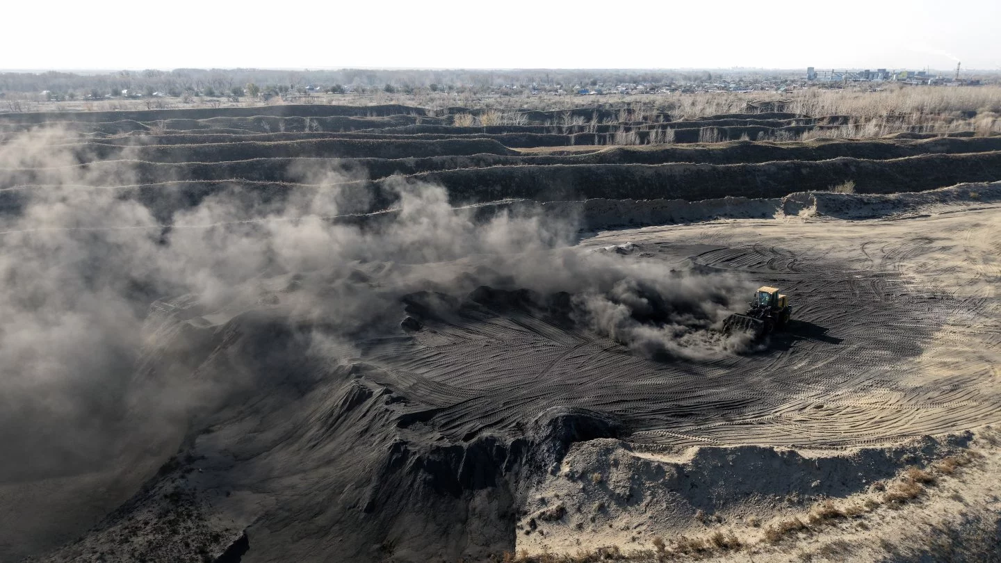 Семей — шлакқа тұншыққан қала